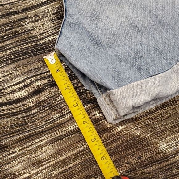 Levi's boyfriend Jean shorts - Picture 8 of 8